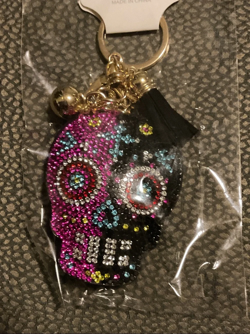 N/A puffy blingy